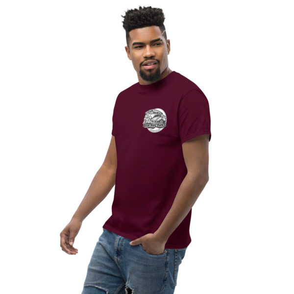 T-shirt med tryck på vänster bröst. - Bild 2
