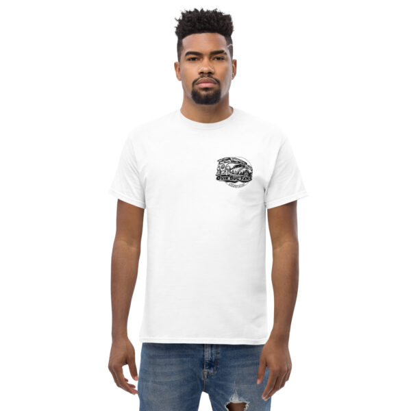 T-shirt med tryck på vänster bröst. - Bild 13
